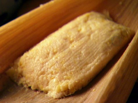 Easy Corn Tamales recipe from Marcela Valladolid via Food Network Corn Tamales Recipe, Corn Tamales, Honduran Recipes, Tamales Recipe, Easy Corn, Tamale Recipe, Hispanic Food, Latin Food, Mexican Dishes