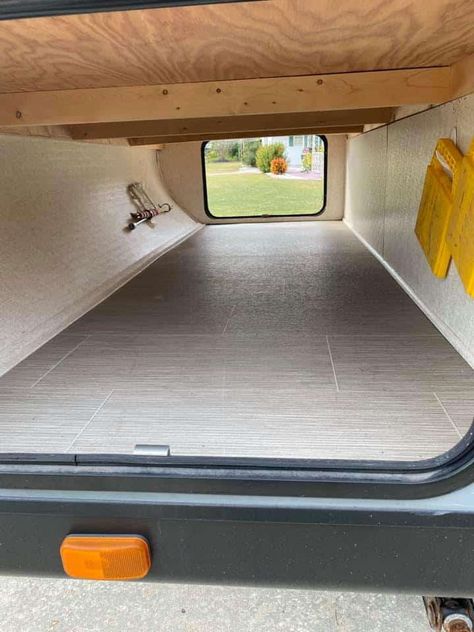 Rv Exterior Remodel, Travel Trailer Storage, Camper Storage Ideas Travel Trailers, Rv Camping Accessories, Tent Camping Organization, Diy Slide, Camper Organization Travel Trailers, Ideas For Camping, Travel Trailer Organization