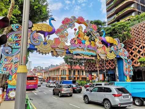 Top 11 Things to Do in Little India Singapore (New Guide) Little India Singapore, Singapore Things To Do, Singapore Map, India Map, Heritage Center, Singapore Travel, Hindu Temple, Post Ideas, Amazing Stories