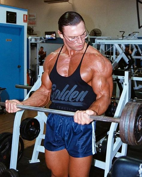 Golden Age Bodybuilding, Gym Physique Men, Bodybuilding Outfits, 70s Bodybuilding, 80s Gym Outfit, 80s Bodybuilding, Body Builder Men, 80s Gym, 80s Fitness