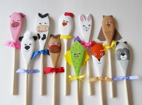 Spoon Puppets, Wooden Spoon Puppets, Wooden Spoon Crafts, Spoon Craft, Painted Spoons, Spoon Crafts, Spoon Art, Puppet Crafts, Wooden Spoon