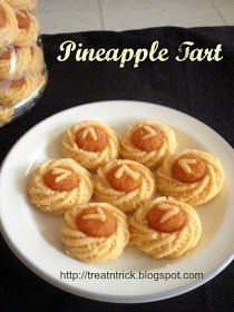 Pineapple Tarts, Snack Cakes, Pineapple Tart, South East Asian, Ripe Pineapple, Tart Filling, Apple Cookies, Festive Cookies, Pecan Nuts