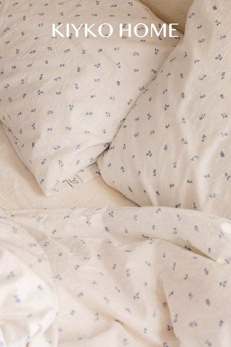 Our signature Celeste Blue floral pattern, made with 100% high-quality percale cotton in Portugal. Curated patterns on soft and crisp bedding. Explore more at kiykohome.com. Daisy Duvet Cover, Led Beds, Holiday Campaign, Percale Sheets, Floral Bedding, Blue Floral Pattern, Bedding Ideas, Dream Spaces, Luxury Bedding