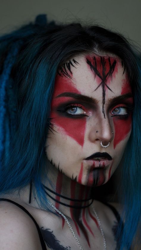 Viking Makeup Female, Viking Makeup Female Warrior, Viking Female Warrior, Ren Faire Makeup, Lady Krampus, Pagan Makeup, Elf Faces, Viking Female, Viking Makeup