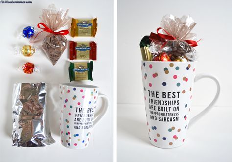 What To Put In A Mug For A Gift, Gifts In A Mug Ideas Easy Diy, Gift In A Mug Ideas, Mug Gifts Ideas Filled Christmas, Mug Christmas Gifts, Coffee Mug Gift Basket, Gift In A Mug, Gifts In A Mug Ideas, Mug Fillers Gift Ideas