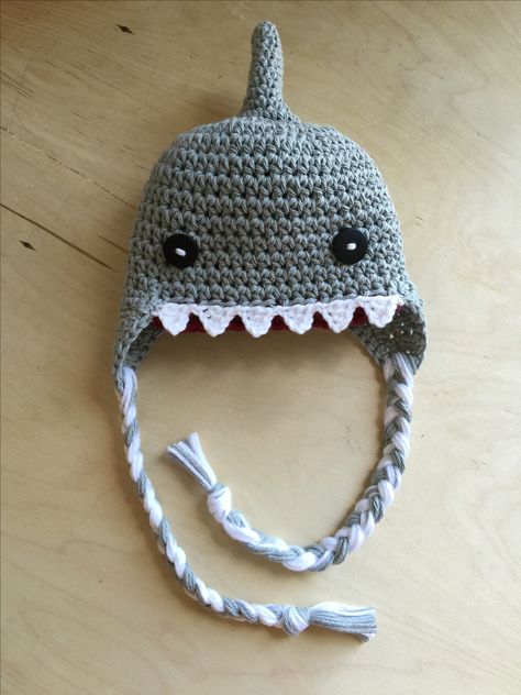 Crochet Shark Hat Free Pattern, Crochet Aethestic, Shark Crochet Hat, Crochet Shark Hat, Shark Crochet, Crochet Hat Sizing, Shark Hat, Boy Crochet Patterns, Crochet Shark