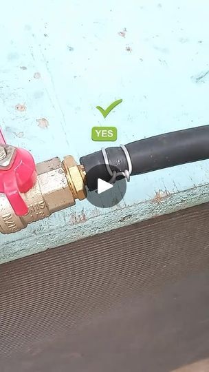 Creative Life Hacks, Wire Clamp, Shorts Diy, Easy Hacks, Homemade Diy, Hose Clamps, Homemade Tools, Simple Tricks, Diy Tools