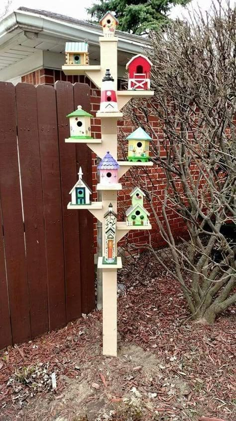 Bird Houses Ideas, Bird Houses Ideas Diy, Bird House Feeder, نباتات منزلية, Bird Houses Painted, Decorative Bird Houses, Outdoor Crafts, Houses Ideas, زجاج ملون