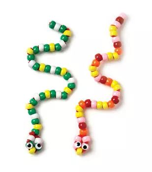 Bead Snake Pattern, Pony Bead Snake, Pony Bead Crafts For Kids, Pony Beads Crafts, Bead Crafts For Kids, Bead Snake, Snake Crafts, Pony Bead Projects, Pony Bead Crafts