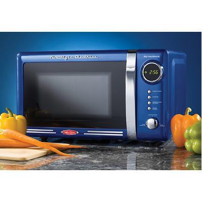 Nostalgia Electrics Limited Edition Blue Retro Series 0.7-cu Ft. 700w Microwave Oven Blue Toaster, Red Microwave, Compact Microwave Oven, Oven Appliance, Kitchen Electrical Appliances, Dorm Fridge, Compact Microwave, Countertop Microwave Oven, Best Refrigerator