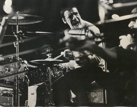 Buddy Rich. Even to this day, no drummer can match his speed and intensity. Buddy Rich Wallpaper, Buddy Rich Drummer, Buddy Rich, David Stone, Cleveland Rocks, Blues Musicians, Jazz Artists, Carpal Tunnel, Could Play