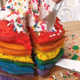 Rainbow Stimboard, Sensory Gifs, Rainbow Cake Recipe, Stimboard Gifs, Gifs Cute, Stim Gifs, Stim Board, Sensory Boards, Reading Rainbow