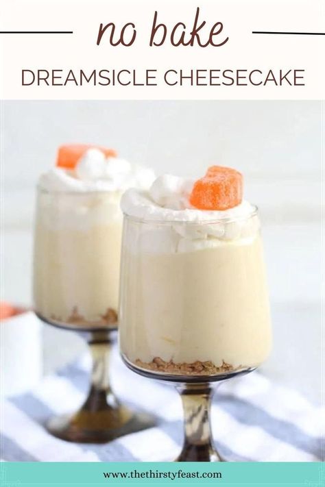 This delicious no-bake dreamsicle cheesecake has the most incredible flavor of orange and is so easy to make. It's perfect for any ocassion. Dreamsicle Cheesecake, Traditional Easter Desserts, Recipe Cheesecake, Dessert Hacks, Easy To Make Cookies, Cheesecake Oreo, Homemade Strawberry Sauce, Easy Gluten Free Desserts, Trifle Pudding