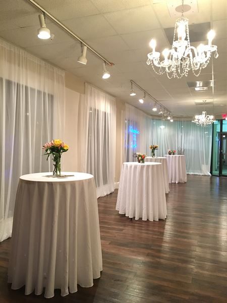 Event Room Decor, Small Event Space Decor, Event Space Layout, Event Space Decor Ideas, Small Event Space Business, Event Room Design Spaces, Blank Event Space, Small Event Hall Design, Low Ceiling Event Space