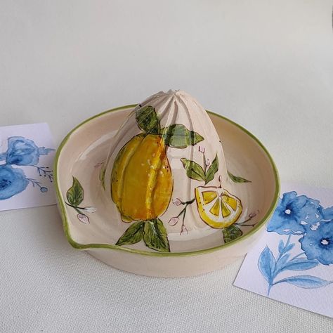 Lemon squeezer 🍋 #pottery #ceramicarts #ceramica #ceramics #ceramiclovers #ceramicmagazine #pottery_lovers #potterylove #wheelthrown #art #lemons #lemonsqueezer #homedecor #tableware #handmade #handpainted #potteryart Lemon Ceramic Painting, Pottery Lemon Squeezer, Lemon Ceramics, Lemon Juicer Pottery, Citrus Squeezer Ceramic, Lemon Squeezer Ceramic, Lemon Ceramic Bowl, Lemon Squeezer, Wheel Throwing