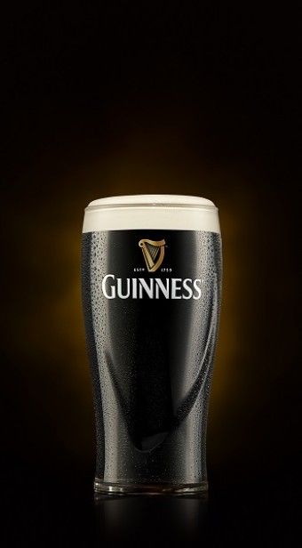 Guinness Beef Stew, Guinness Cake, Guinness Draught, Black Beer, Alec Guinness, Guinness Beer, Beer Brands, Draft Beer, How To Make Beer