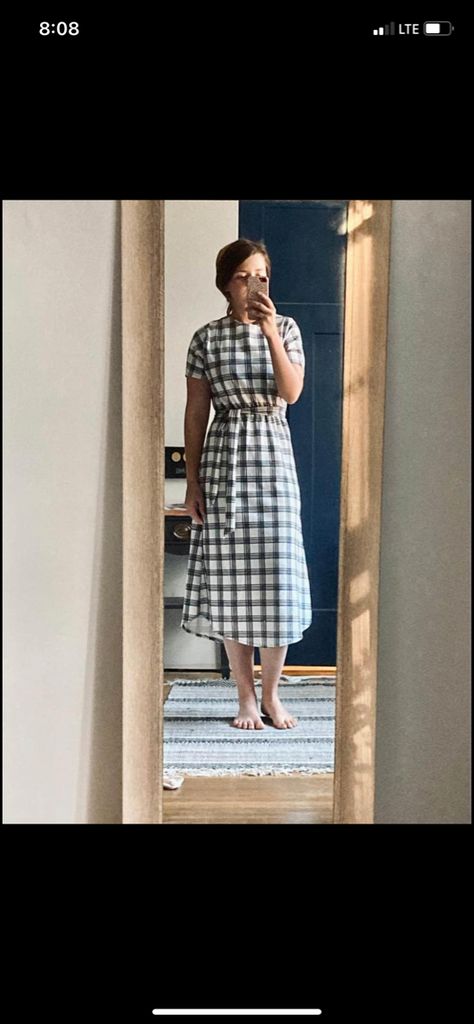 Dress Pattern Ideas Modest, Homemade Mennonite Dress Ideas, Mennonite Dress Pattern, Mennonite Dress Ideas, Modest Sewing Patterns, Modest Dress Patterns, Shirt Over Dress Outfit, Shirt Over Dress, Mennonite Dress