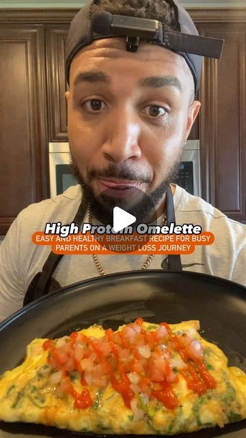 Egg Omelet Recipes, High Protein Omelette Recipe, Keto Omelette Recipes, How To Make A Omelette, Steak Omelette Recipe, How To Make An Omelette, High Protein Omelette, Breakfast Omelette Ideas, Healthy Omelette Recipe