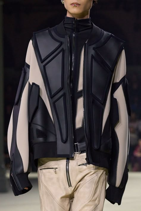 Matrix Fashion, Futurism Fashion, Space Fashion, All Black Fashion, Cyberpunk Fashion, Futuristic Fashion, Fall 2022, Fashion Images, Fashion Streetwear