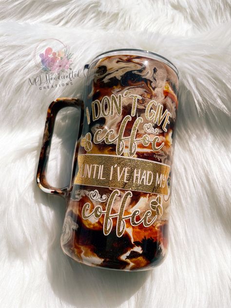 Coffee Epoxy Tumbler, Coffee Swirl Tumbler, Coffee Mug Tumbler Ideas, Coffee Tumbler Vinyl Ideas, Coffee Tumblers, Coffee Tumbler Ideas, Tumbler Coffee Cups, Yeti Cup Designs, Tumbler Cups Personalized