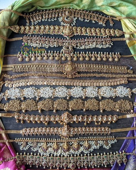 Kamarbandh Jewellery, Vintage Indian Jewelry, Wedding Jewelry Sets Bridal Jewellery, Indian Wedding Jewelry Sets, Bridal Jewelery, Indian Jewelry Earrings, Gold Jewelry Outfits, Indian Bridal Jewelry Sets, Choker Designs