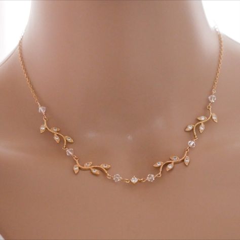 Beautiful Chain Necklace, Gold Wedding Ring For Bride, Wedding Gold Necklaces For Bride, Gold Vine Jewelry, Fancy Necklace Design, Elegant Necklaces Gold, Modern Jewelry Design Necklace Gold, Beautiful Gold Necklace Bridal Jewelry, Bridal Necklace Set Gold