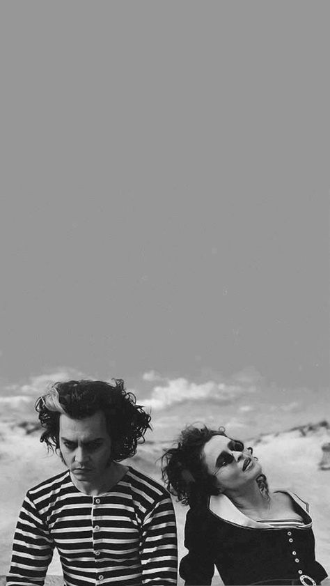 Film Lovers Wallpaper, Iphone Movie Wallpaper, Johnny Depp Iphone Wallpaper, Johnny Depp Background, Sweeney Todd Wallpaper Iphone, Sweeney Todd Aesthetic Wallpaper, Johnny Depp Wallpaper Iphone Aesthetic, Tim Burton Wallpaper Iphone, Tim Burton Movies Aesthetic