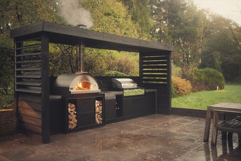 HOOG.design – Exclusive living inspirationLuxury kitchen Rhenen - Barbeque Design, Outdoor Bbq Area, Outdoor Barbeque, Modern Outdoor Kitchen, Outdoor Kitchen Decor, Kitchen Design Diy, Outdoor Kitchen Plans, Outdoor Bbq Kitchen, Backyard Fireplace