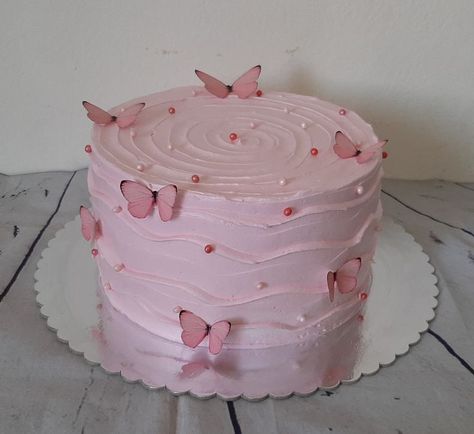 Pink Simple Cake Birthday, Small Simple Cakes Birthdays, Simple Cake Design For Girl, 19years Old Birthday Cake, Pink Birthday Cake Butterflies, Buterfly Cake For Kids, Mini Butterfly Cake, Cake For Daughter Birthday, Pink Mini Cakes Birthday