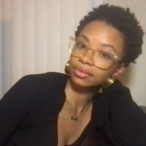 Short Fro Black Women, Short Afro Women, Short Hair Black Women 4c, Twa 4c Hair, Short Hair 4c, 4c Twa, Short Hair Black Woman, Short Afro Hair, Big Chop Natural Hair