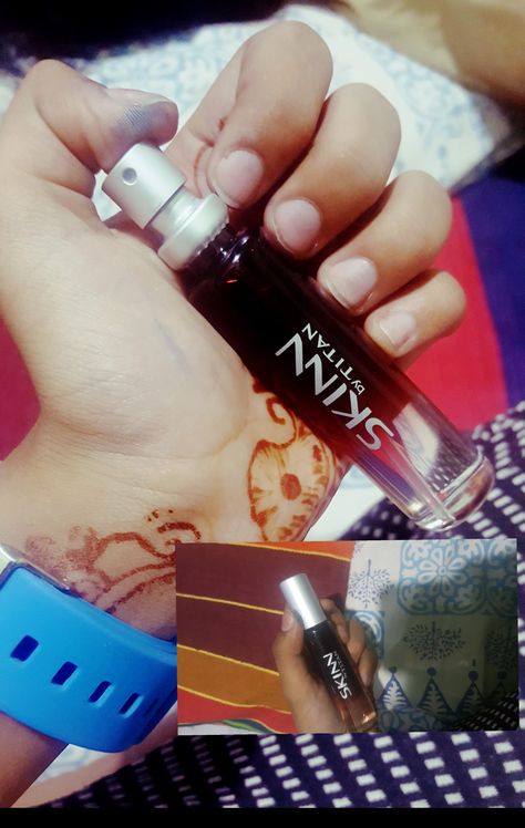 Got this perfume from Titan skinn... So pretty smell... Skinn Perfumes, Luxury Fragrance, Photo Craft, Voss Bottle, So Pretty, Plastic Water Bottle, Water Bottle, Fragrance