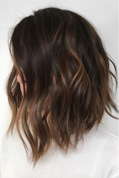 These Shoulder-Length Bobs Are The Perfect Length: Soft A-Line Partial Balayage, Highlights For Dark Brown Hair, Textured Curly Hair, Shoulder Length Bob, Dark Hair With Highlights, Brown Balayage, Penteado Cabelo Curto, Brown Blonde Hair, Brown Hair With Highlights