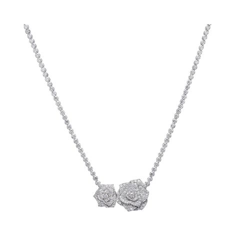 Piaget Necklace, Piaget Rose, Piaget Jewelry, Luxury Jewelry Store, White Gold Diamond Necklace, Necklace White Gold, Flawless Diamond, Pearl And Diamond Earrings, White Gold Set