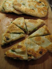 Green Onion Cakes, Green Onions Recipes, Green Onion Pancake, Onion Pancake, Domestic Bliss, Harvest Recipes, Vegan Eats, Garden Harvest, Healthy Food List