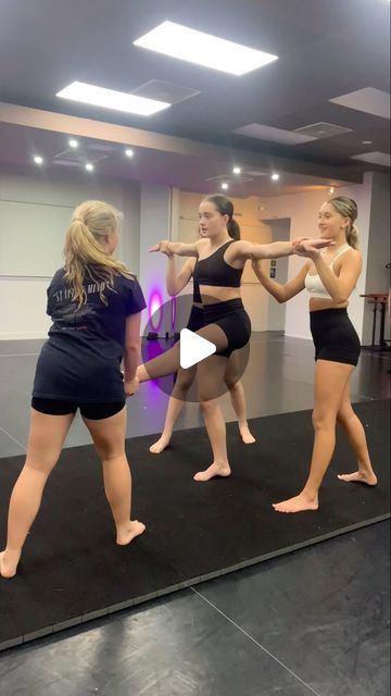 Jasmine Birch - JRB Choreography & Coaching on Instagram: "4 person lifts / stunts 💪 feat. @hubpac.home students  #partneracro #4personstunts #acrolifts #4personlift #acrobatics #partneracrobatics #thehubperformingartscentre" Three Person Acro Stunts, Stunts For 4 People, 4 Person Acro Stunts, 4 Person Cheer Stunts, 4 Person Dance Lifts, 5 Person Yoga Poses, 3 Person Dance Lifts, Four Person Yoga Poses, Yoga Poses For 4 People