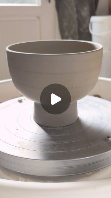 Julia Drews on Instagram: "Trimming and assembling a pedestal bowl. ✨ This video shows you (almost) all the steps and there are a lot! Throwing the pieces not even included! . . . . #handmade #madebymyhands #stoneware #stonewarebowl #pedestalbowl #speckledclay #trimming #howto #makingof #making #potteryismyjam #potterylover #clayart #minimaldesign #ceramicstudio #handmadeceramics #minimal #makingismagic #töpfern #handgemacht #madeinbadoldesloe #keramikbadoldesloe #uncaffeceramics" Ceramic Hacks, Throwing Inspiration, Ceramic Throwing, Clay Hacks, Ceramic Videos, Thrown Ceramics, Pottery Creations, Pottery Projects, Pottery Lessons