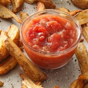 Rhubarb Ketchup Recipe -I received this recipe from a friend about 15 years ago. It's a nice surprise for ketchup lovers, and so easy to prepare. The spicy flavor makes this one of the tastiest ketchups I've ever had! —Faith McLillian, Rawdon, Quebec Rhubarb Ketchup, Rhubarb Relish, Diy Dressings, Sandwich Toppings, Diy Condiments, Rhubarb Chutney, Pork Chop Casserole, Rhubarb Sauce, Dip Dip