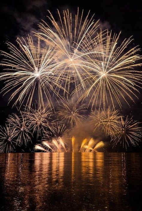 Follow @fokpingkuen and get more of the good stuff by joining Tumblr today. Dive in! Fireworks Pictures, Fireworks Photography, Fire Works, Image Nature, Bonfire Night, Fireworks Display, Airbrush Art, The Night Sky, New Years Eve