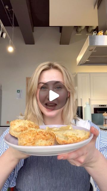 BBC Good Food on Instagram: "Cheese scones: yay or nay? We’re slathering this savoury teatime treat with butter, what about you? Save this video to bake along with @helz__kitchen and find the recipe linked in our bio. #bbcgoodfood #bbcgoodfoodrecipes #scones #sconesrecipe #cheesescones #sundaybaking" Cheese Scones, Bbc Good Food, Yay Or Nay, Bbc Good Food Recipes, The Breakfast Club, Scones, The Recipe, Tea Time, Bbc