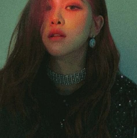 Rose Red Hair, Rosé Red Hair, Bp Rosé, Rose And Rosie, Rosé Aesthetic, Park Rosé, Red Icons:), Rosé Brown, Rose Park