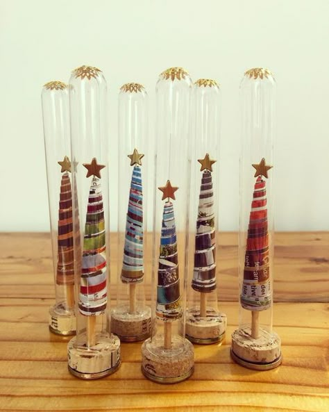 Unique upcycled vintage test tube Christmas tree decoration. Seven unwanted elements transformed into a super cute, one of a kind decoration. Limited edition. Test Tube Christmas Gift Ideas, Glass Test Tube Ideas, Uses For Test Tubes, Test Tube Crafts For Christmas, Test Tube Upcycle, Test Tube Gift Ideas, Test Tube Ornaments, Test Tube Christmas Ornaments, Christmas Test Tube Gifts