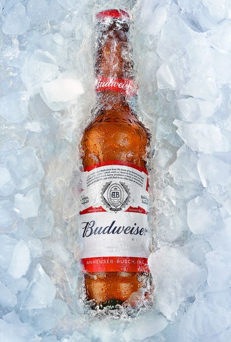 Budweiser on Behance Beer Magazine, Beer Images, Beer Commercials, Promo Flyer, Beer Photography, Samuel Adams, Adobe Photoshop Design, Beer Advertising, Beer Ad