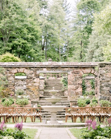 Peachtree Catering and Events on Instagram: “Stairway to heaven :). @parqueridleycreek @emilywrenphoto @agardenpartyllc @visionfurniturephl #parqueridleycreek #huntinghillmansion…” Outdoor Stone, Dream Venue, Stone Wedding, Elegant Table Settings, Timeless Decor, Nature View, Mansion Wedding, Stairway To Heaven, To Heaven