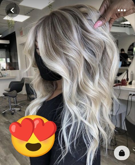 Platinum Balayage, Blonde Balayage Hair, Balayage Hair Color Ideas, Balayage Hair Color, Blonde Balayage Highlights, Blonde Tips, Beach Hairstyles For Long Hair, Gorgeous Hair Color, Hair Done