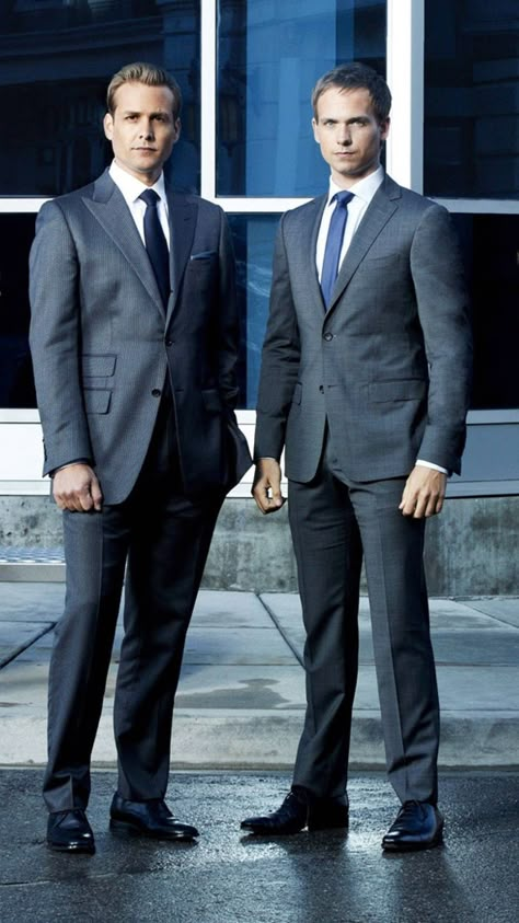 Suits Harvey Specter, Blazer Men Outfit, Louis Litt, Suits Tv Series, Mike Ross, Specter Suits, Suits Harvey, Harvey Specter Suits, Donna Paulsen