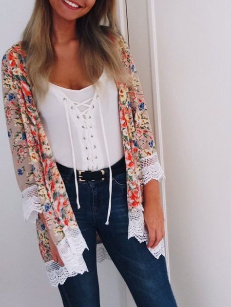 Stylish Laciness Collarless Long Sleeve Floral Print Kimono For Women Simple Kimono, Chloe Outfit, Hot Season, Floral Print Kimono, Boho Scarfs, Kimono Pattern, Shirt Refashion, Dress Making Patterns, Clothing And Textile