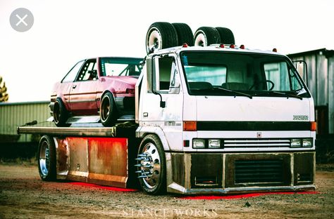 Custom Car Hauler Truck, Drift Truck, Aluminum Ramp, Flatbed Towing, Flatbed Truck, Isuzu Npr, Lowrider Trucks, Diy Go Kart, Pink Truck