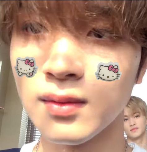 haechan icon #nct Haechan Pfp, Nct Dream Profile, Haechan Icon, Married In Vegas, Snapchat Filters, Cute Icons, Nct 127, Nct Dream, Nct