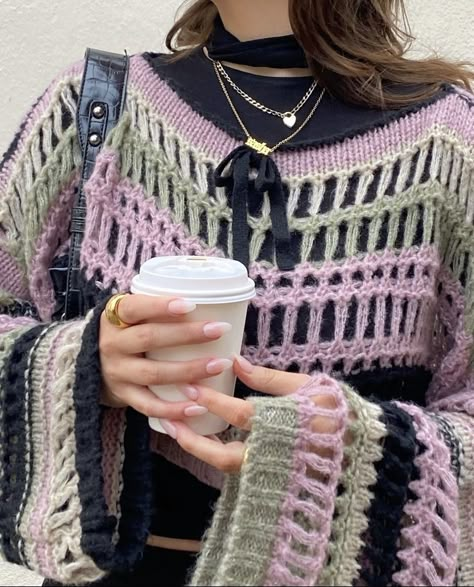 Outfits Inspo Winter, School Fashion Outfits, Casual Outfits Summer, Fashion Outfits Winter, Outfit Ideas For School, Outfit Ideas Winter, Crochet Fairy, Winter Outfits Aesthetic, Crochet Knit Stitches