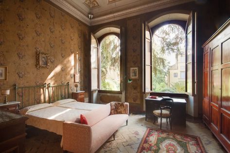 HISTORICAL MANSION IN FLORENCE - Apartments for Rent in Florence Historical Mansion, Rococo Flowers, Period Interiors, Italian Apartment, Florence Apartment, Marble Bath, Apartment Aesthetic, House Inside, Modern Shower